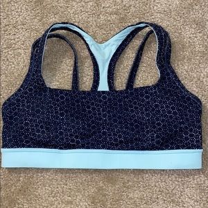 Lululemon sports bra size small